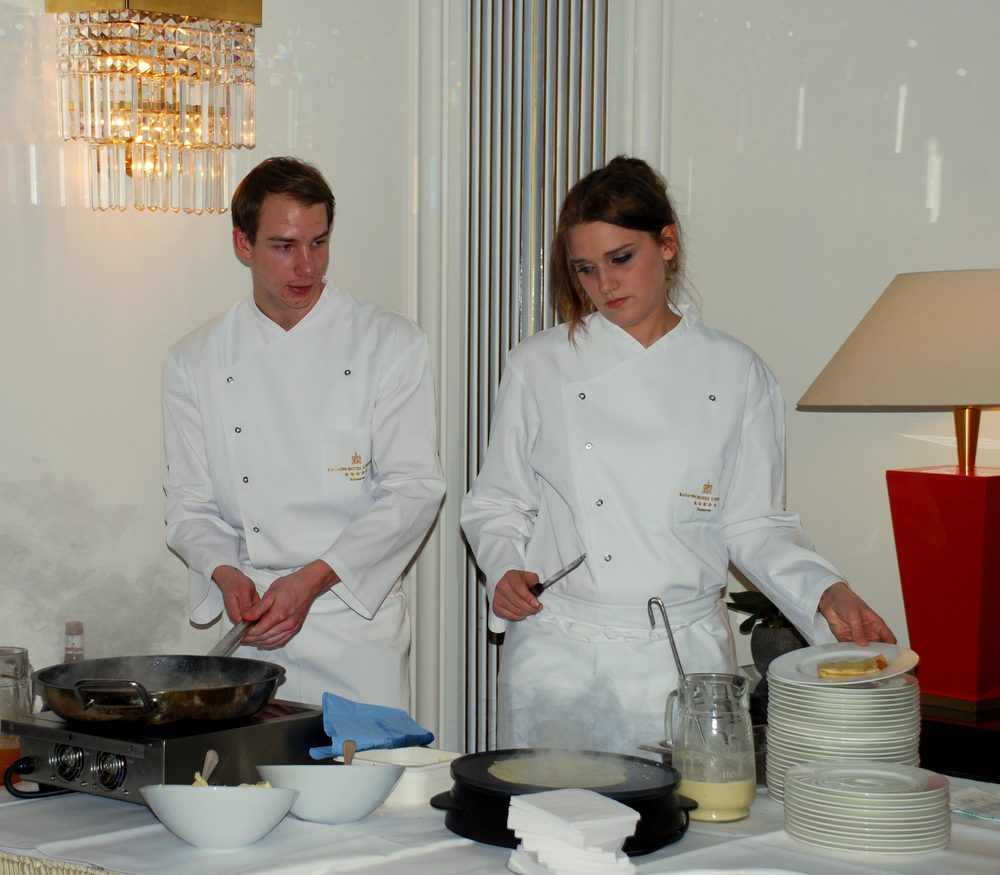 Während Ihrer Ausbildung zum Koch haben Sie unterschiedliche Abteilungen in unserem Hotel kennengelernt. Geben Sie uns einen kleinen Einblick in Ihre damalige Ausbildungszeit im Luisenhof.