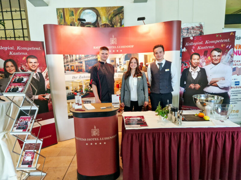 Lange Nacht der Berufe 2022 messe messestand